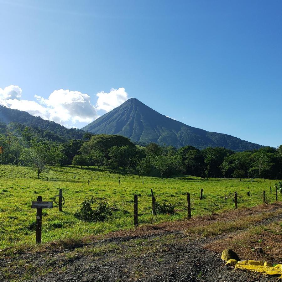 Villa Flora Glamping De Abuela La Fortuna Exterior foto
